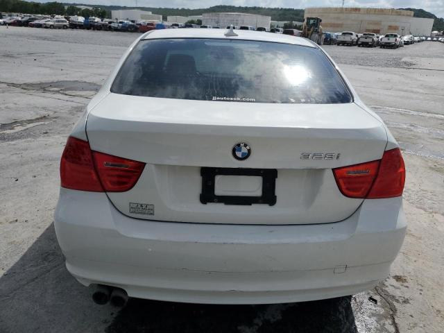 Photo 5 VIN: WBAPH7C53BE850215 - BMW 3 SERIES 