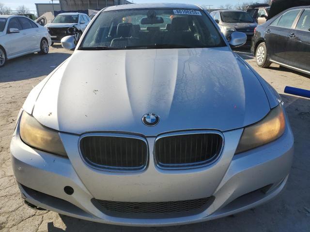 Photo 4 VIN: WBAPH7C54AA176081 - BMW 3 SERIES 