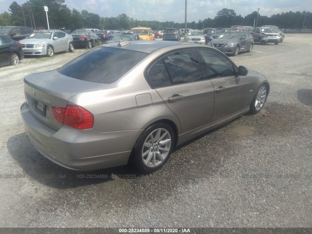 Photo 3 VIN: WBAPH7C54AA800400 - BMW 3 SERIES 