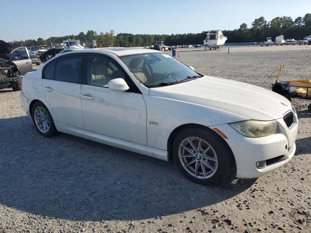 Photo 3 VIN: WBAPH7C54AE130095 - BMW 328 I 