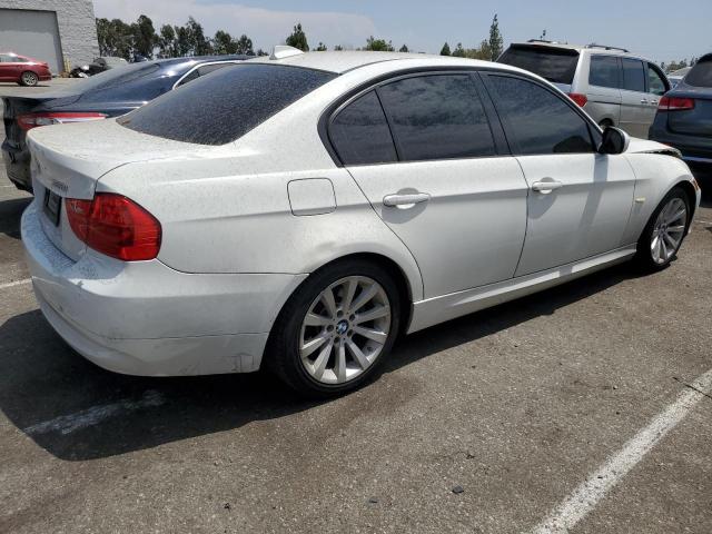 Photo 2 VIN: WBAPH7C54BE680415 - BMW 328 I 