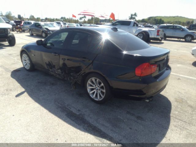 Photo 2 VIN: WBAPH7C54BE852149 - BMW 3 