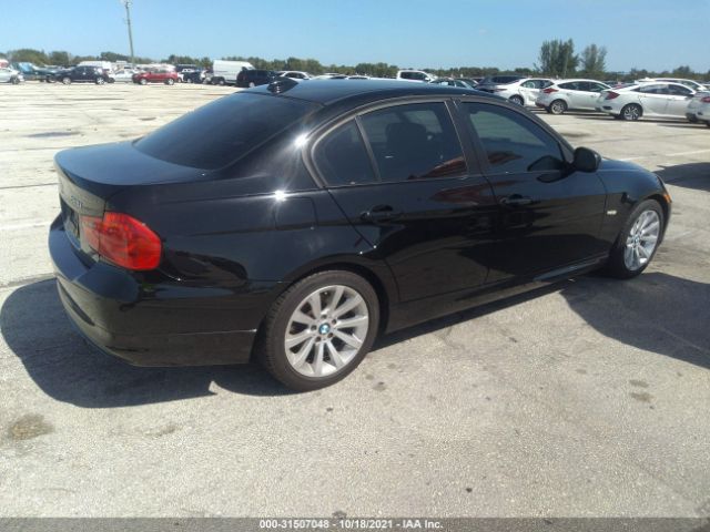 Photo 3 VIN: WBAPH7C54BE852149 - BMW 3 