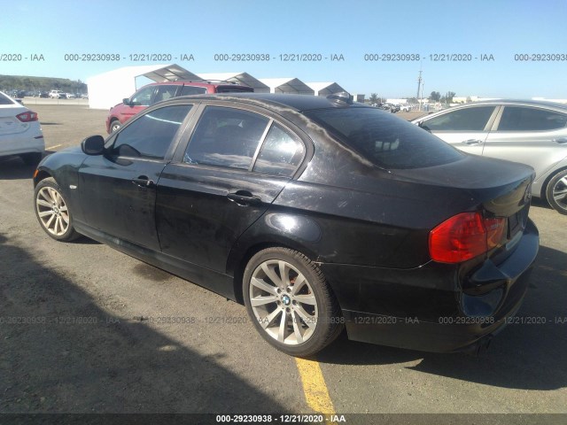 Photo 2 VIN: WBAPH7C55BE461365 - BMW 3 