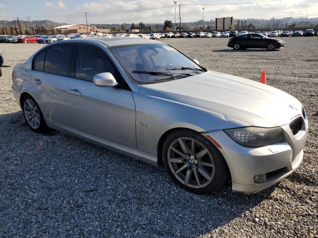 Photo 3 VIN: WBAPH7C55BE679256 - BMW 3 SERIES 