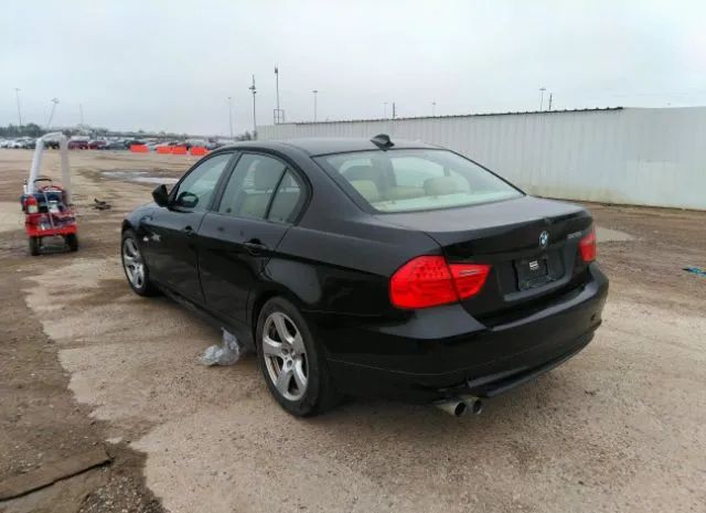 Photo 2 VIN: WBAPH7C55BE851138 - BMW 3 SERIES 