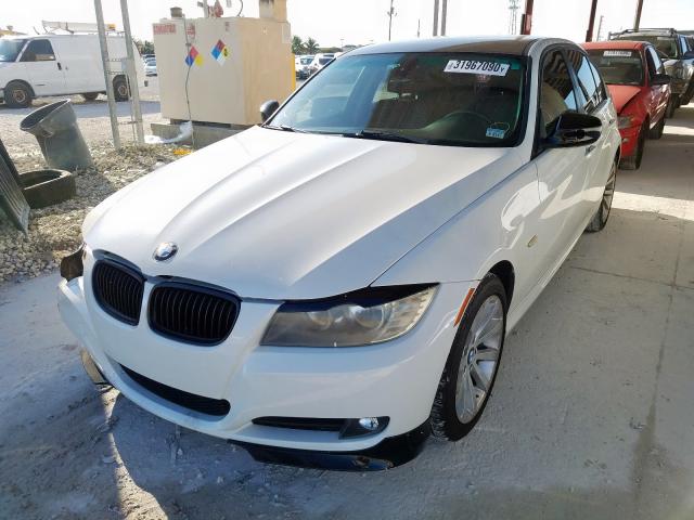 Photo 1 VIN: WBAPH7C56BE680822 - BMW 328 I 