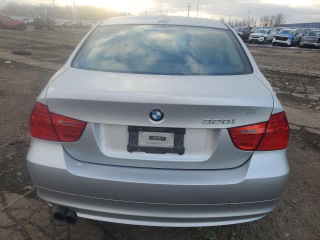 Photo 5 VIN: WBAPH7C56BE683302 - BMW 328 I 