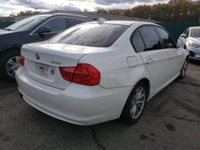 Photo 3 VIN: WBAPH7C57AE129796 - BMW 328 I 