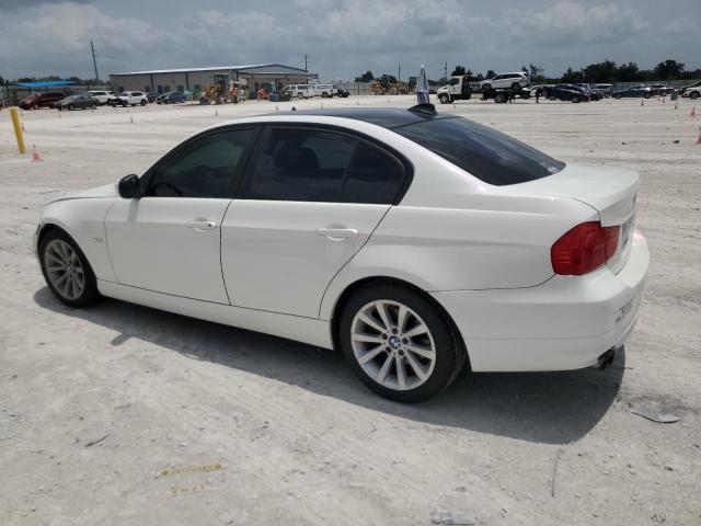 Photo 1 VIN: WBAPH7C57BE674608 - BMW 3 SERIES 