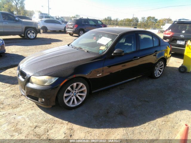 Photo 1 VIN: WBAPH7C57BE674818 - BMW 3 SERIES 