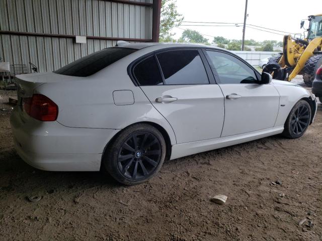 Photo 2 VIN: WBAPH7C57BE675547 - BMW 328 I 