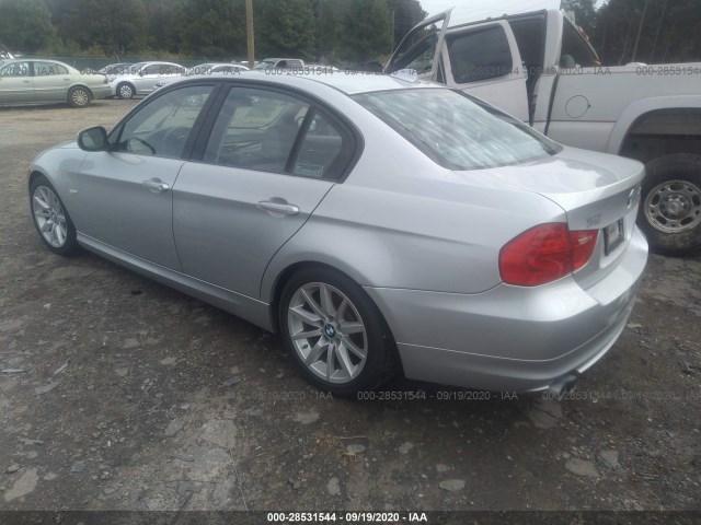 Photo 2 VIN: WBAPH7C57BE680568 - BMW 3 