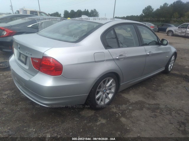 Photo 3 VIN: WBAPH7C57BE680568 - BMW 3 