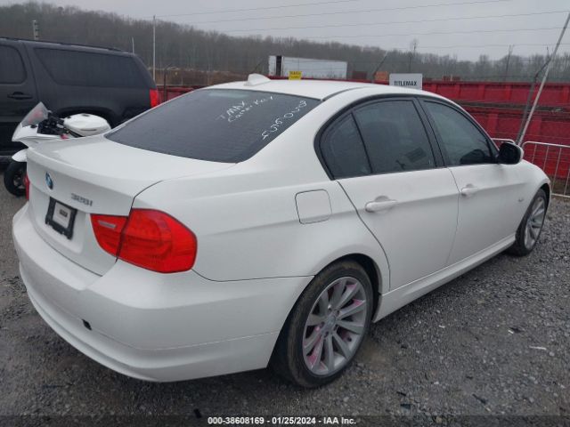 Photo 3 VIN: WBAPH7C57BE850654 - BMW 328I 