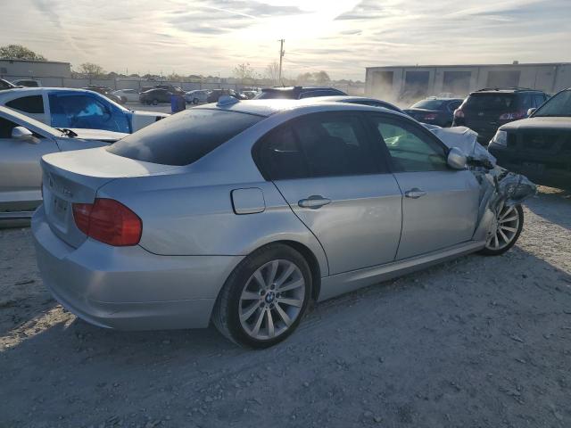 Photo 2 VIN: WBAPH7C57BE851433 - BMW 3 SERIES 