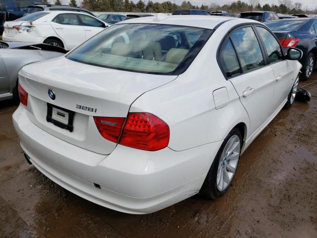 Photo 3 VIN: WBAPH7C58BE678294 - BMW 3 SERIES 