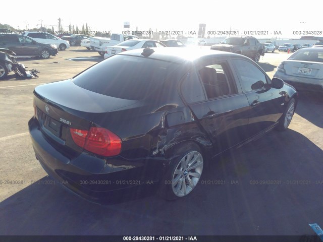 Photo 3 VIN: WBAPH7C58BE681860 - BMW 3 