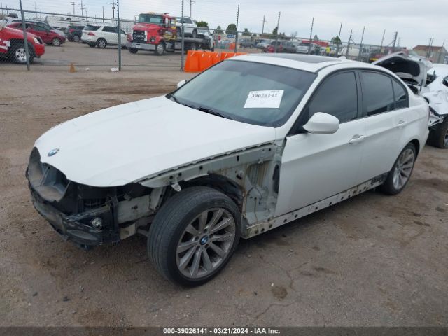 Photo 1 VIN: WBAPH7C58BE683107 - BMW 328I 