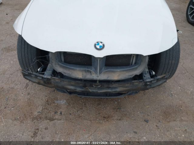 Photo 5 VIN: WBAPH7C58BE683107 - BMW 328I 