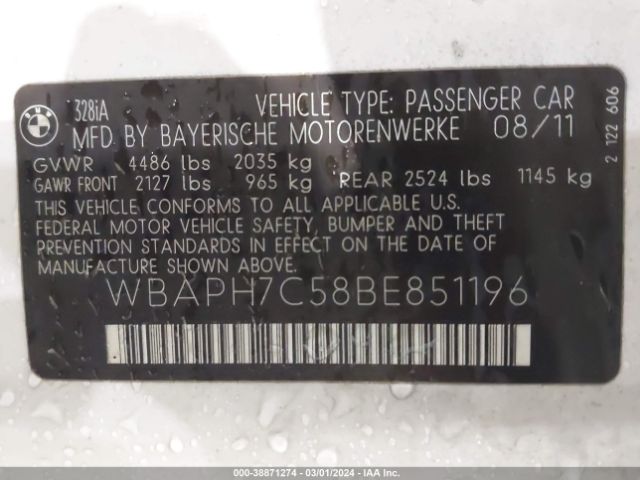 Photo 8 VIN: WBAPH7C58BE851196 - BMW 328I 