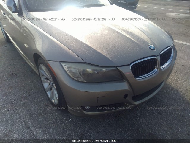 Photo 5 VIN: WBAPH7C59BA801396 - BMW 3 SERIES 