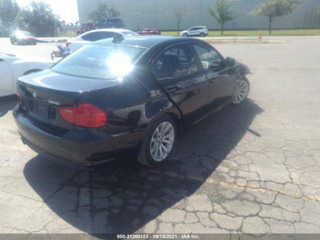 Photo 3 VIN: WBAPH7C59BE126075 - BMW 3 