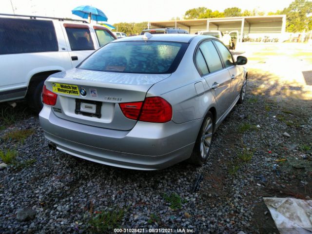 Photo 3 VIN: WBAPH7C59BE461708 - BMW 3 