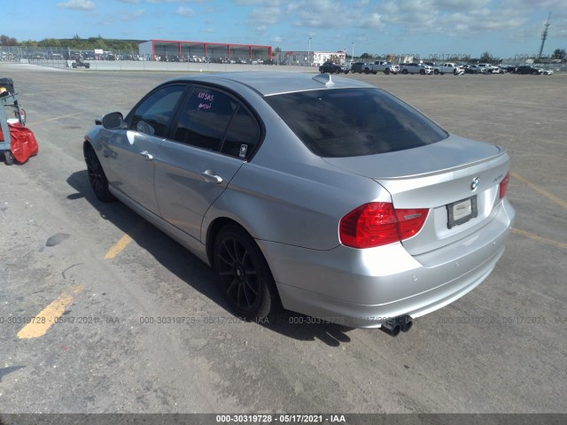 Photo 2 VIN: WBAPH7C59BE675517 - BMW 3 