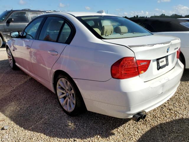 Photo 2 VIN: WBAPH7C59BE851126 - BMW 328 I 