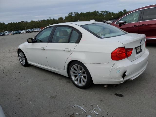 Photo 1 VIN: WBAPH7C59BE851627 - BMW 3 SERIES 