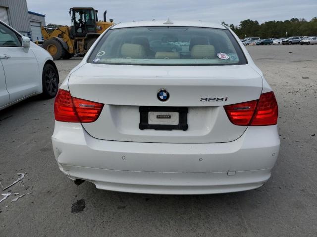 Photo 5 VIN: WBAPH7C59BE851627 - BMW 3 SERIES 