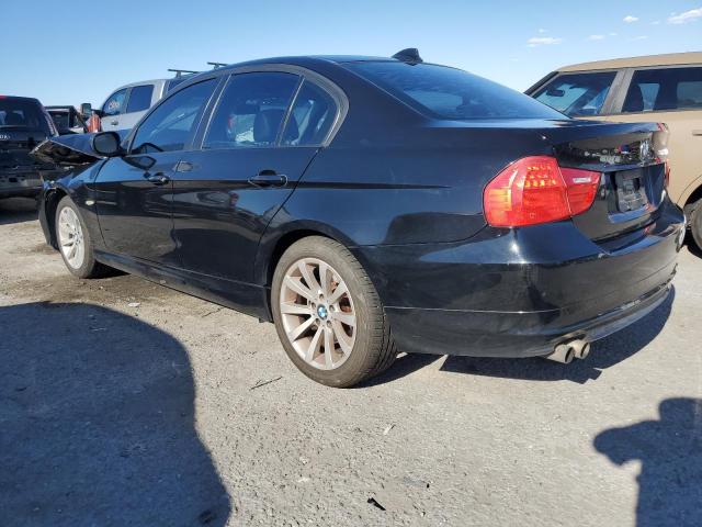 Photo 1 VIN: WBAPH7C59BE852339 - BMW 328 I 