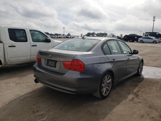 Photo 3 VIN: WBAPH7C5XAA176652 - BMW 328 I 