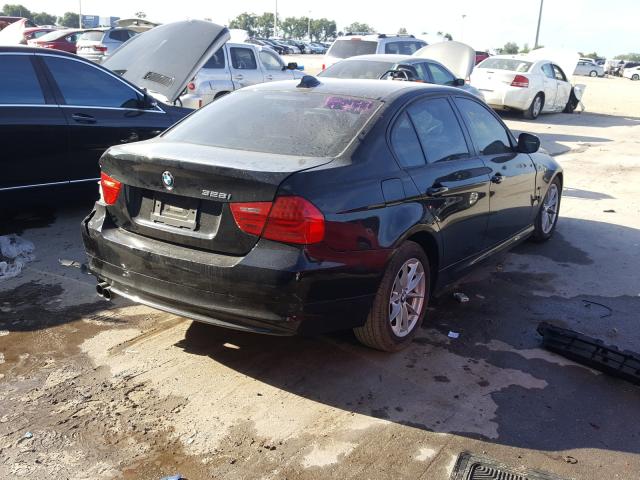 Photo 3 VIN: WBAPH7C5XAA800515 - BMW 328 I 