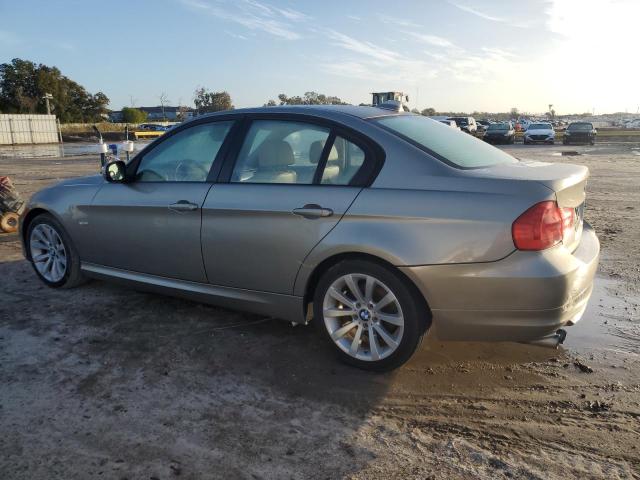 Photo 1 VIN: WBAPH7C5XBE461622 - BMW 3 SERIES 