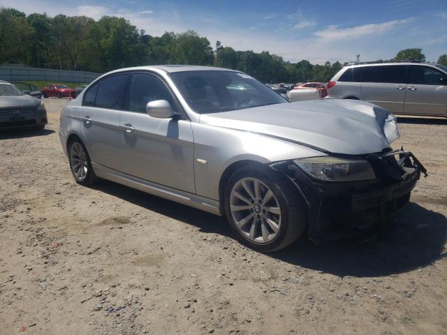 Photo 3 VIN: WBAPH7C5XBE462124 - BMW 3 SERIES 