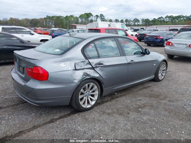 Photo 3 VIN: WBAPH7C5XBE674070 - BMW 328I 