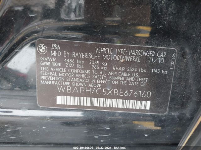 Photo 8 VIN: WBAPH7C5XBE676160 - BMW 328 