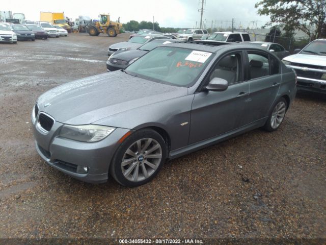 Photo 1 VIN: WBAPH7C5XBE682105 - BMW 3 SERIES 