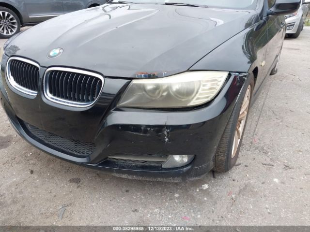 Photo 5 VIN: WBAPH7G50ANM49696 - BMW 328I 