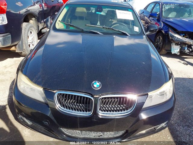 Photo 5 VIN: WBAPH7G50BNN03595 - BMW 328I 