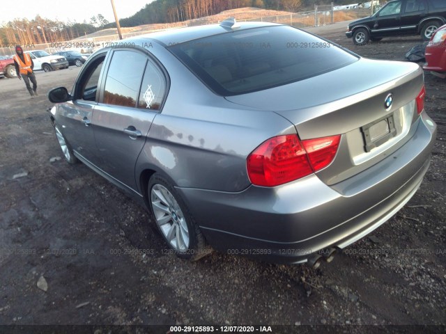 Photo 2 VIN: WBAPH7G50BNN03645 - BMW 3 