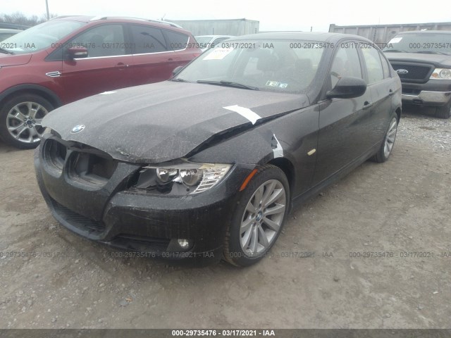 Photo 1 VIN: WBAPH7G50BNN03855 - BMW 3 