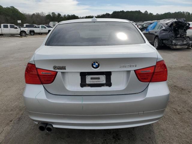 Photo 5 VIN: WBAPH7G51ANM50372 - BMW 3 SERIES 