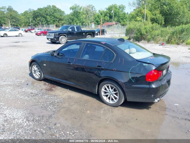 Photo 2 VIN: WBAPH7G51ANM50484 - BMW 328I 