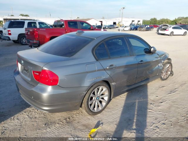 Photo 3 VIN: WBAPH7G51BNM56853 - BMW 328I 