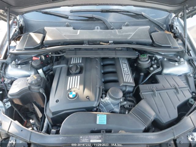 Photo 9 VIN: WBAPH7G51BNM56853 - BMW 328I 