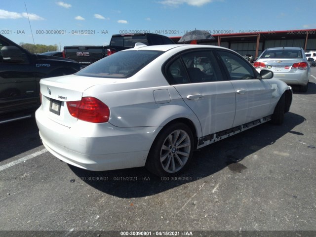 Photo 3 VIN: WBAPH7G51BNM56996 - BMW 3 