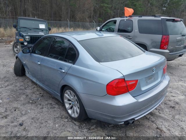 Photo 2 VIN: WBAPH7G52BNM55131 - BMW 328I 